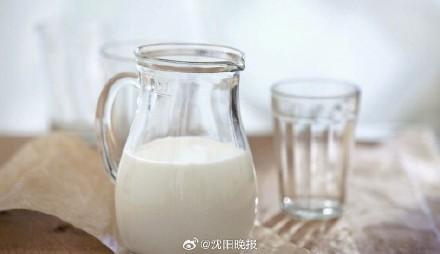 二型糖尿病喝牛奶(二型糖尿病喝牛奶好吗)
