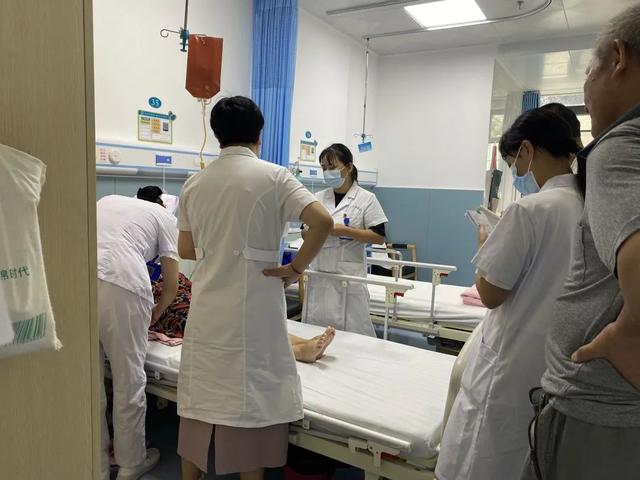 二型糖尿病拉肚子(二型糖尿病拉肚子最怕三个药)