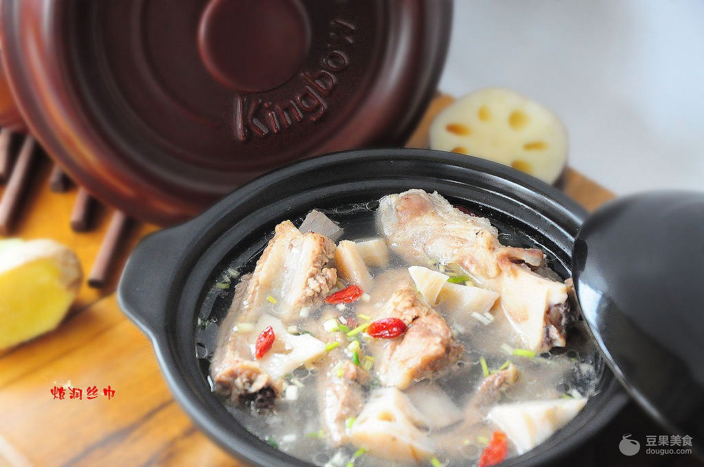 排骨莲藕汤的做法(排骨藕汤的藕如何炖烂)