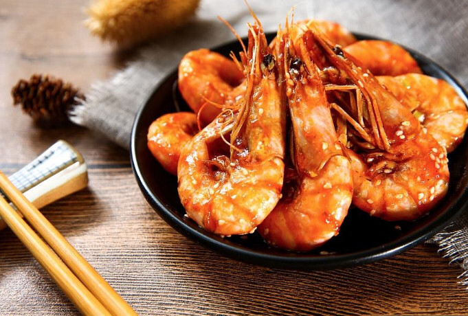 虾不能和什么一起吃 虾不能和什么一起吃十大禁忌