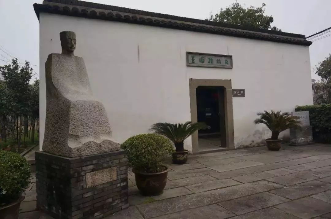 衣带渐宽终不悔为伊消得人憔悴 女孩说衣带渐宽终不悔