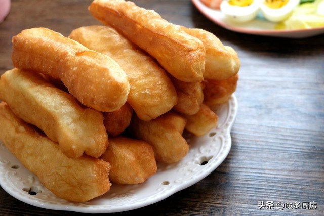 油条的做法和配方 油条的做法和配方 酥脆蓬松