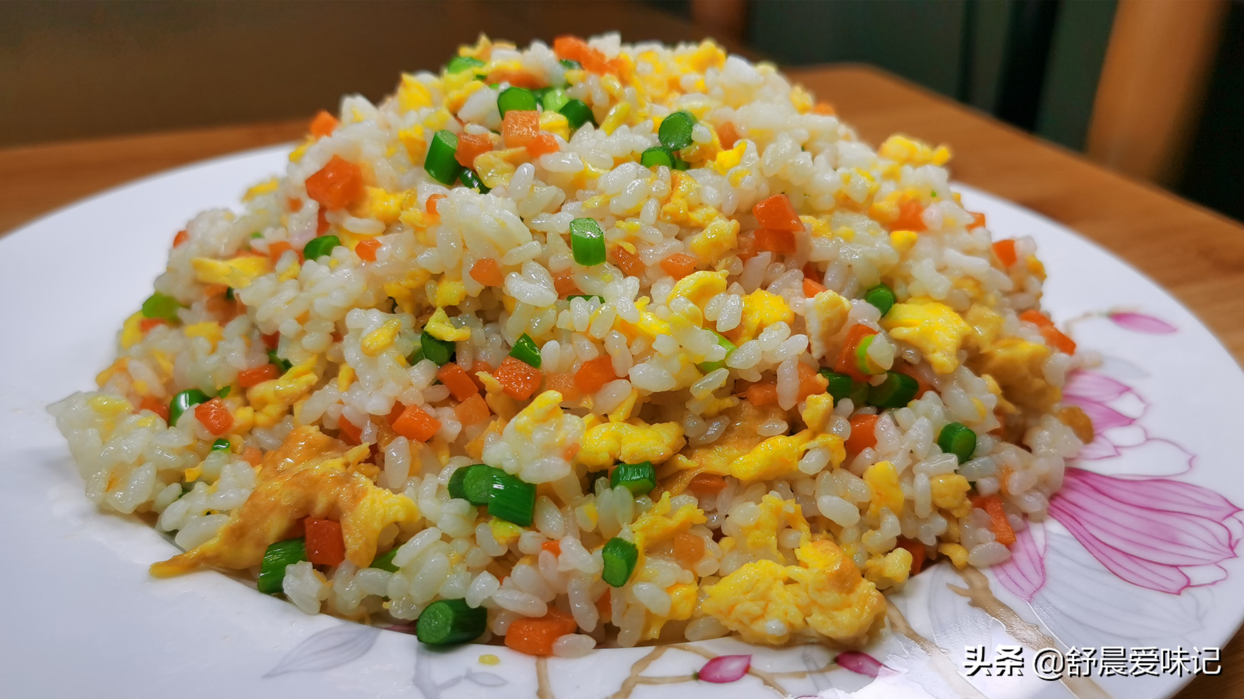 蛋炒饭怎么做好吃 蛋炒饭详细步骤