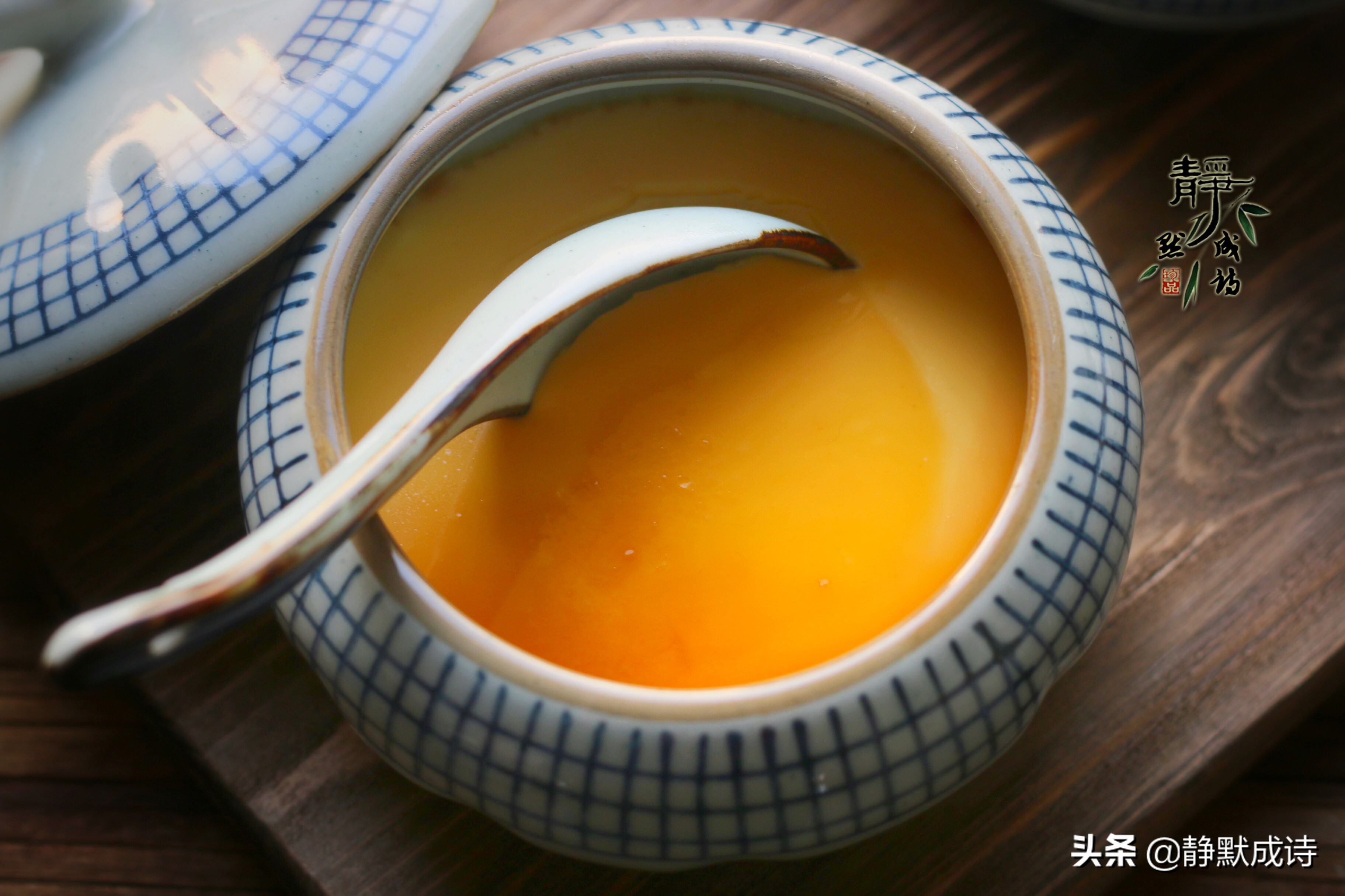 水蒸蛋的制作方法和步骤（滑嫩可口的水蒸蛋做法）