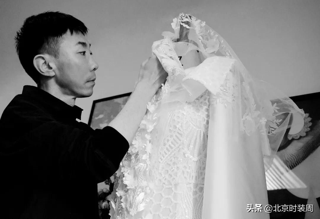 世界上第一位高定设计师是谁 第一位世界高定设计师(图5) 世界上第一位高定设计师是谁 第一位世界高定设计师(图5)