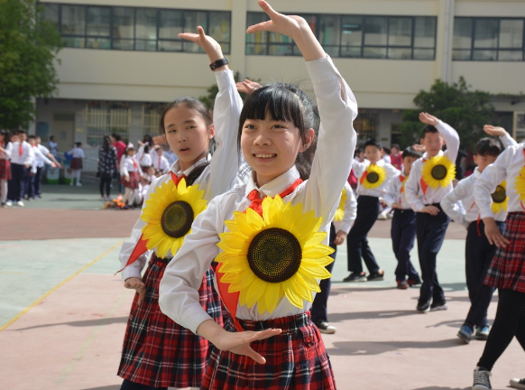 运动会广播稿 军体运动会广播稿