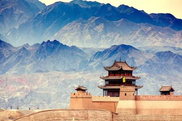 万里长征人未还(万里长征人未还写出了)