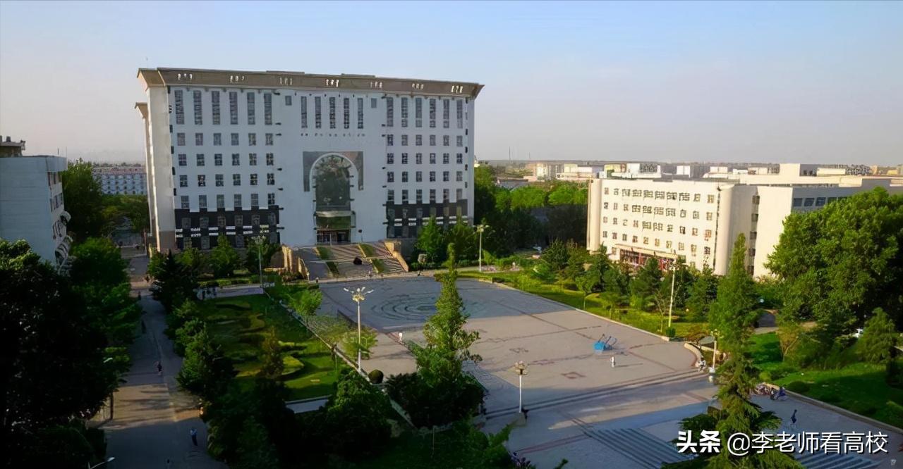 河北师范大学新校区 张雪峰谈河北师范大学