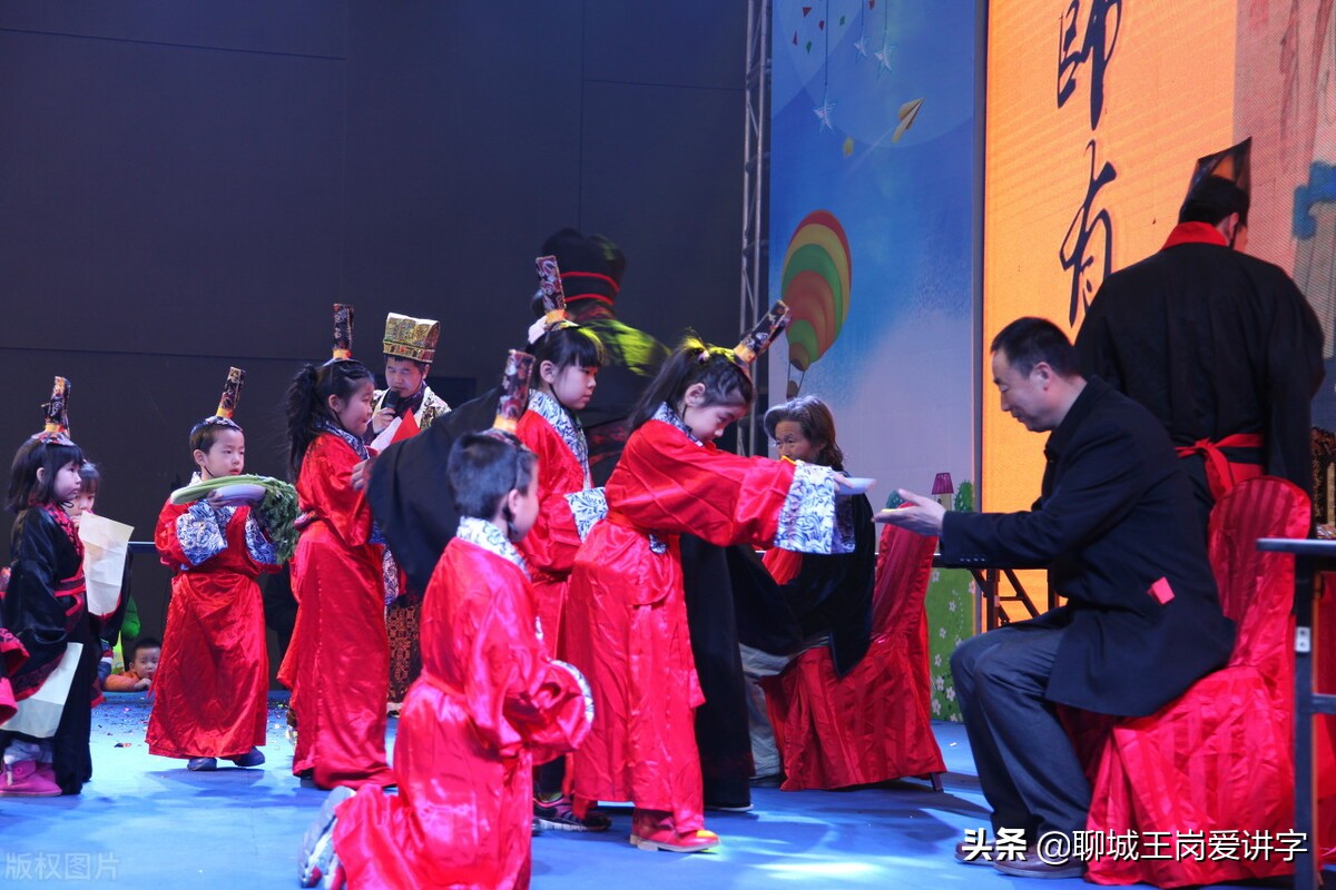 师傅的师傅叫什么 师父的师父的师父叫什么