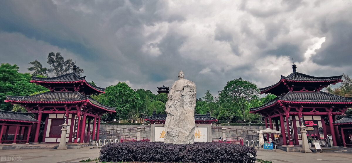 李白《子夜吴歌·秋歌》我寄愁心与明月,随风直到夜郎西.