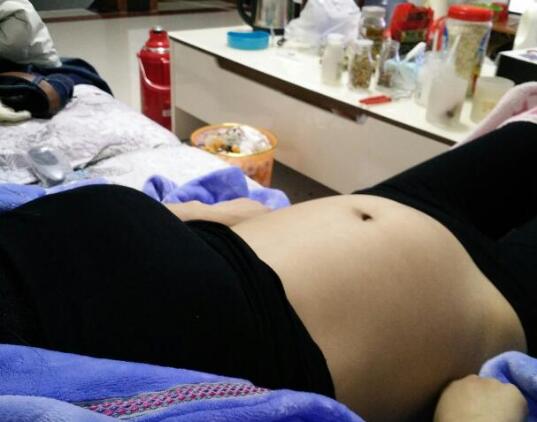 怀孕三个月肚子有多大 三个月孕妇肚子图片