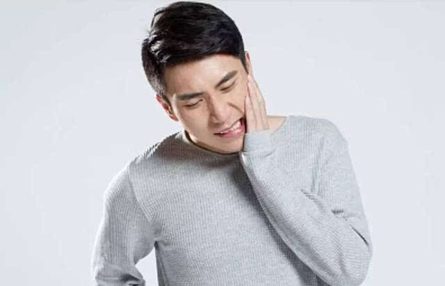 经常口腔溃疡怎么办 口腔溃疡快速好的办法