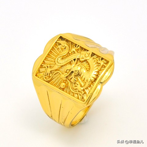 结婚戒指戴哪只手 情侣戒指戴哪个手指