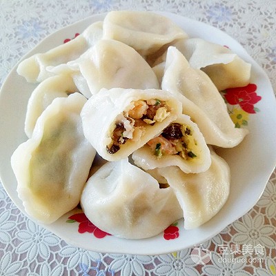 虾仁木耳鸡蛋饺子馅的做法（虾仁木耳鸡蛋饺子窍门）