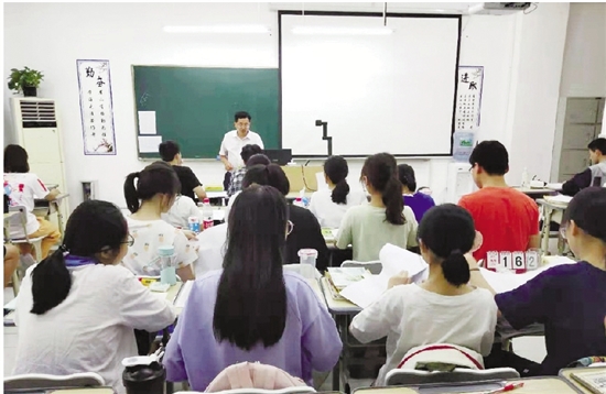 杭州之江专修学院 杭州新航道专修学校