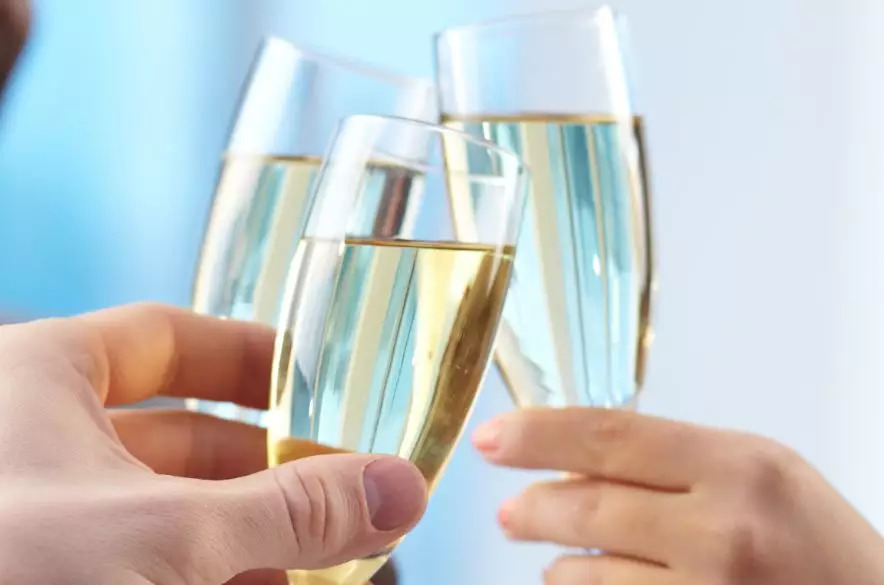 烟台南山皇冠假日酒店 烟台南山假日酒店