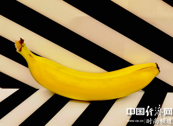 香蕉皮的功效与作用 男性香蕉皮的妙用