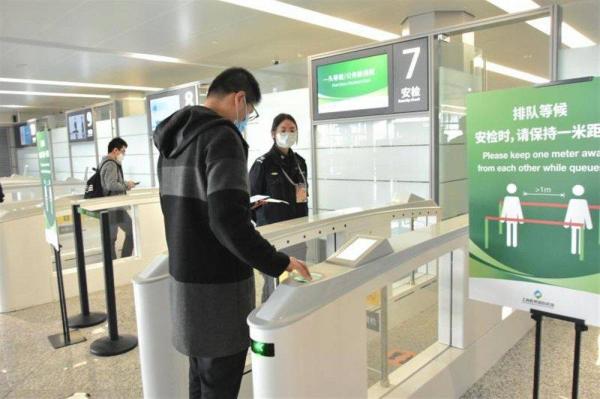 坐飞机可以带酒吗 飞机带酒2022最新规定