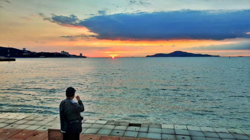 梦醒时分歌词 梦醒时分歌词表达什么意思