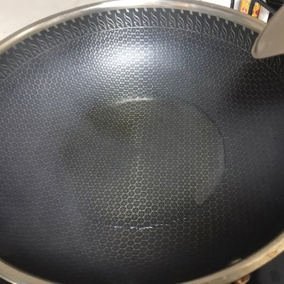 拍青瓜的做法（爽口开胃手拍黄瓜制作教程）