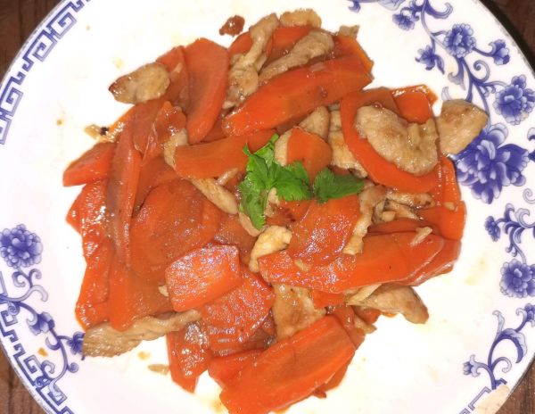 胡萝卜炒肉的做法 胡萝卜炒肉怎么炒来吃