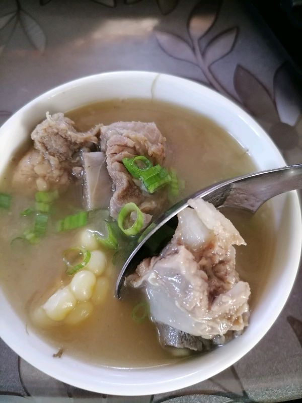 排骨汤怎么炖好吃 排骨汤怎么炖最简单
