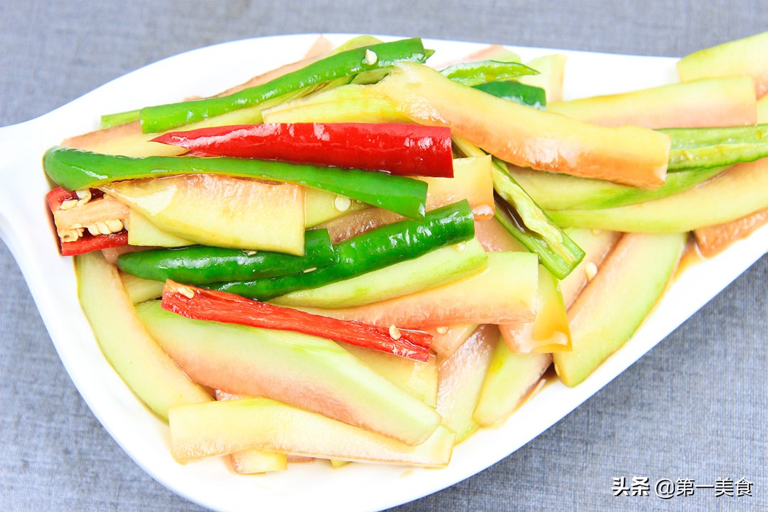 西瓜皮怎么做好吃 西瓜皮的16种菜谱做法