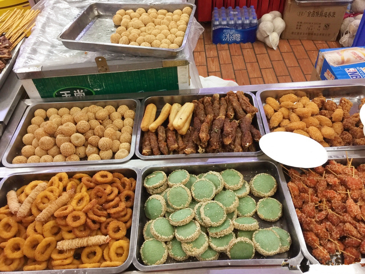 厦门大学食堂有多好？中式大厨做盘菜6元，米饭免费10年，值了
