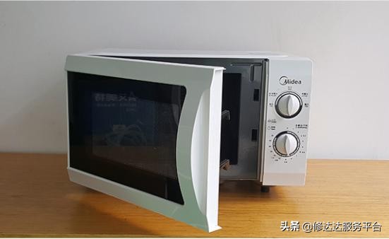 微波炉不加热是什么原因 微波炉砰了一声 不加热了