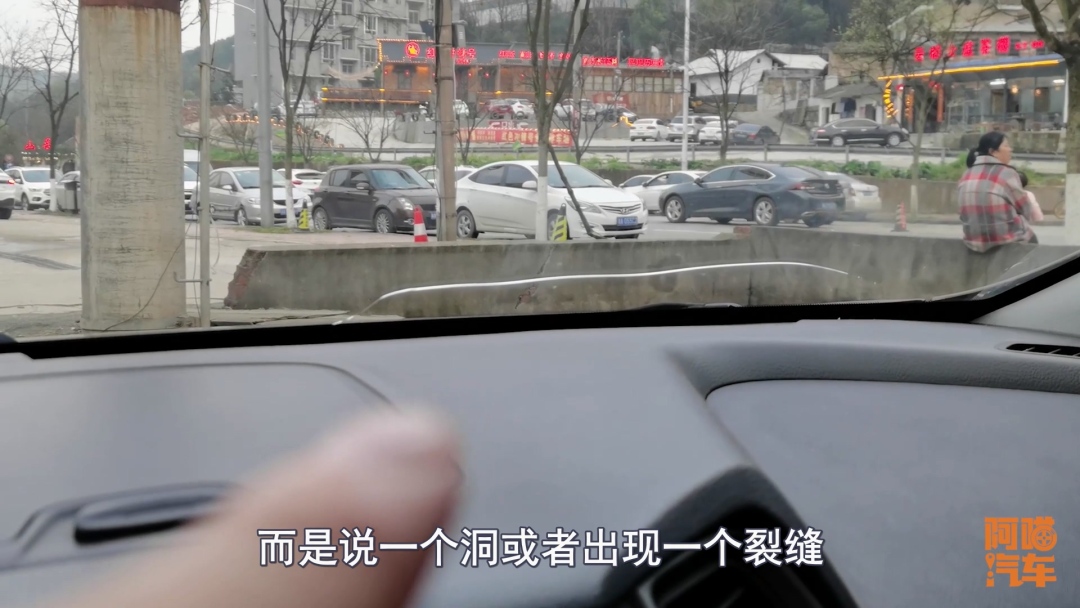 汽车挡风玻璃修复 正规汽车玻璃修复店