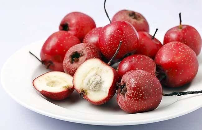 孕妇能吃山楂吗 孕妇能吃山楂吗前三个月