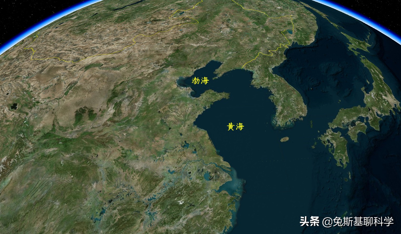 南海位于中国南部,西面是中南半岛和马来半岛,东面是菲律宾群岛,南面