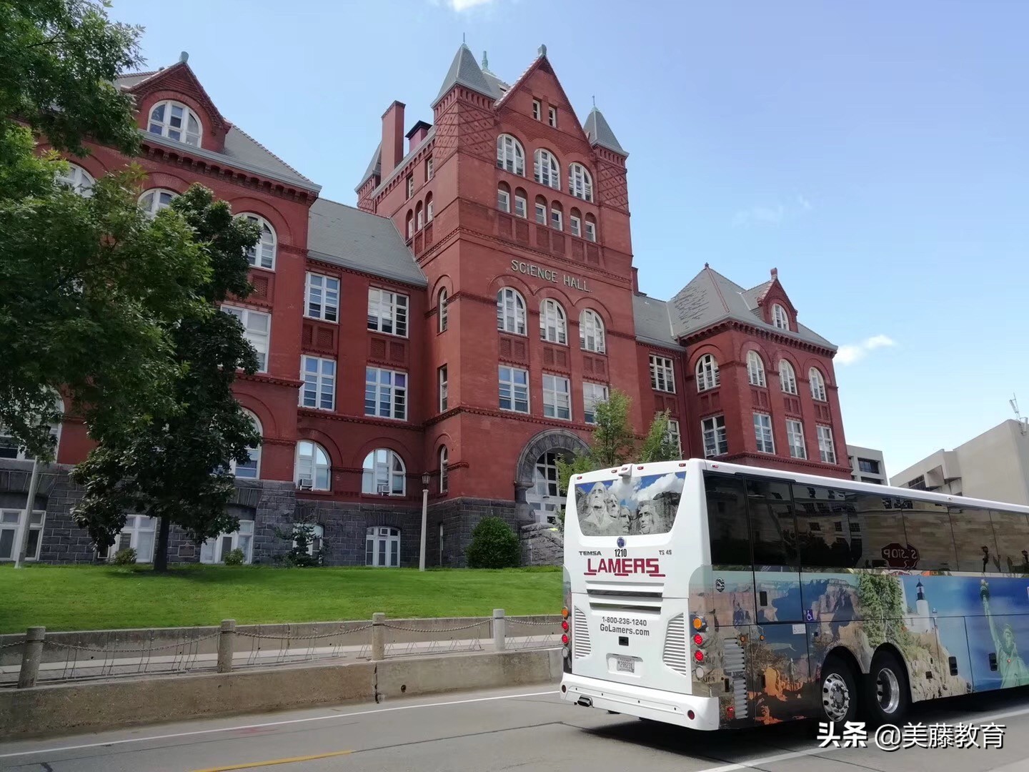 威斯康星大学麦迪逊分校 美国麻省理工学院