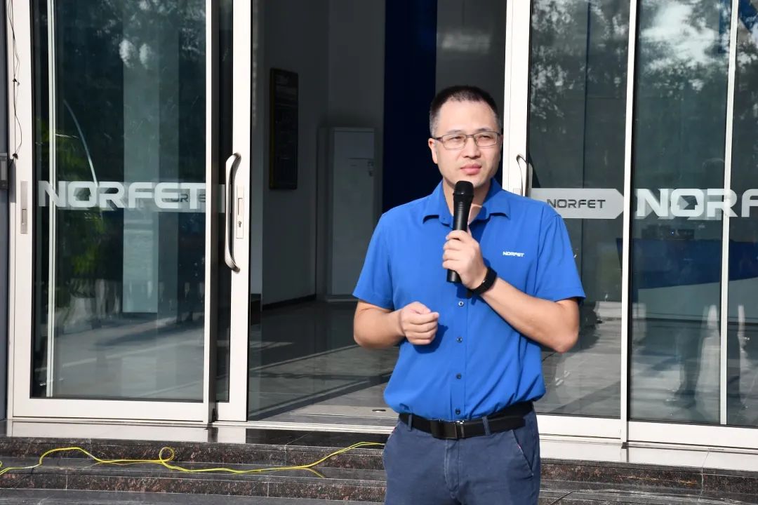 拼搏奋斗 • 励志笃行 ▏ 诺菲特门窗2021年10月月度晨会圆满成功