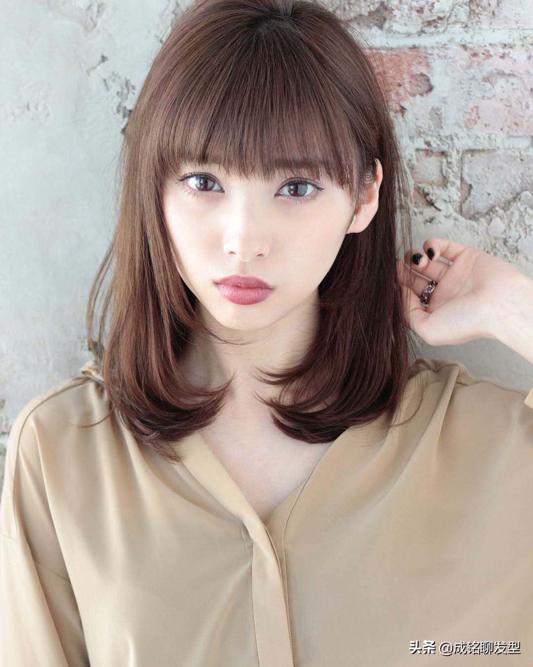 长脸适合什么发型 长脸适合什么发型男