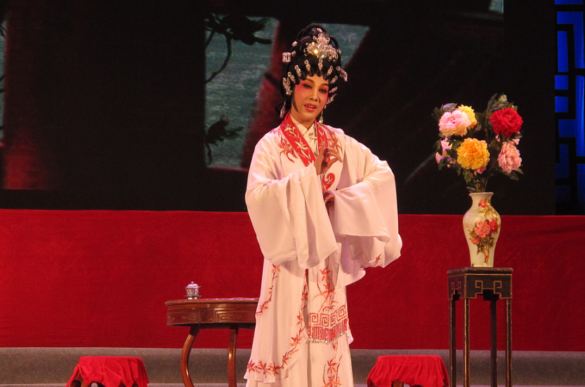 牡丹花下死做鬼也风流