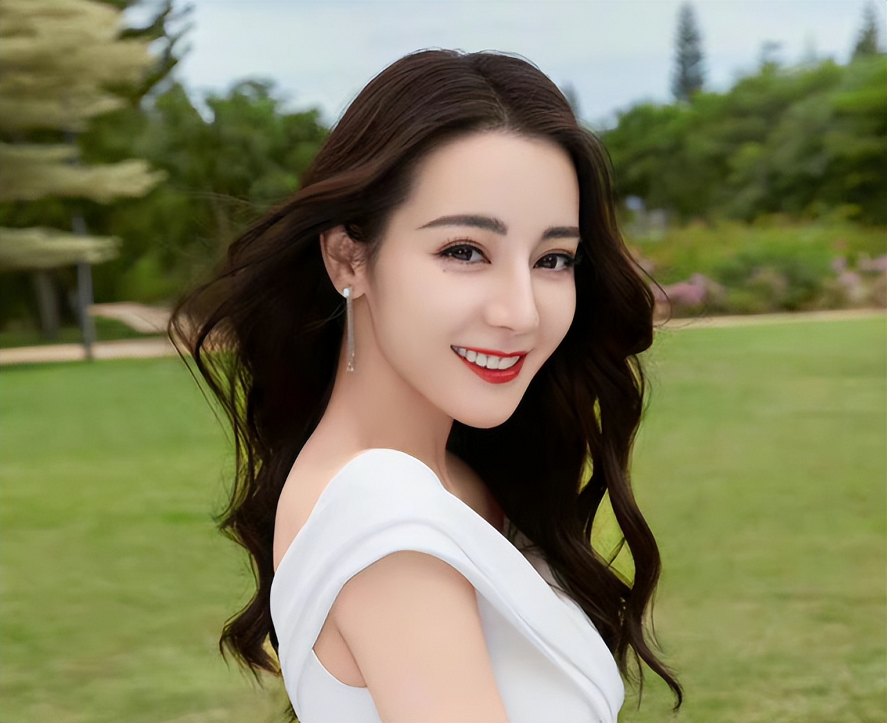 迪丽热巴个人所有资料 迪力热巴个人资料简介