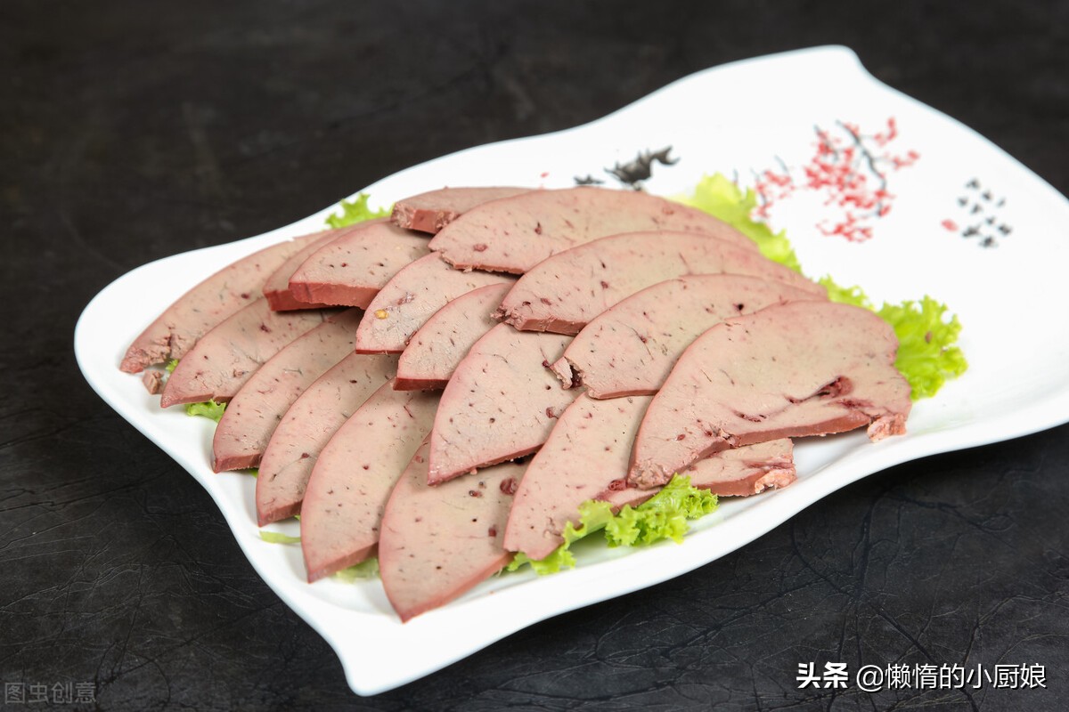 过年在家这样做猪肝，保证你做的猪肝不会变黑，而且保存时间也长