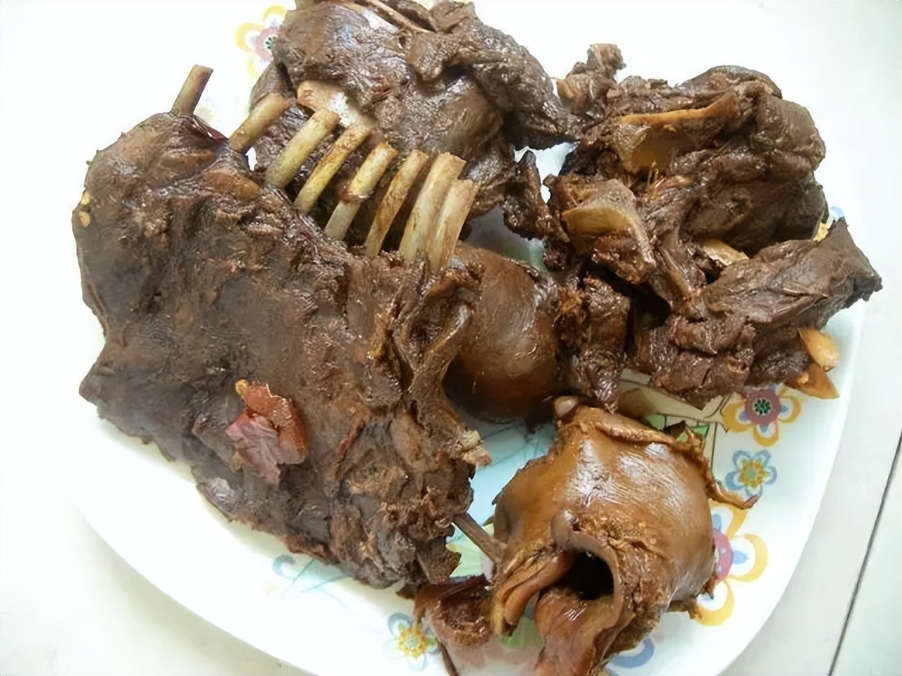 狗肉怎么做好吃 狗肉的十种吃法