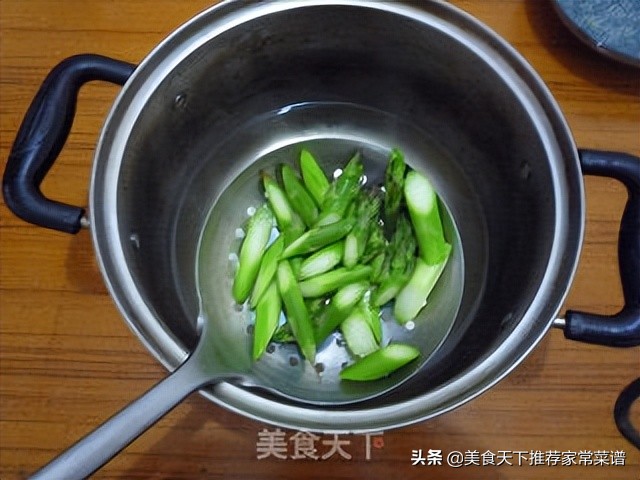 蘆筍炒雞蛋 美食推薦708期
