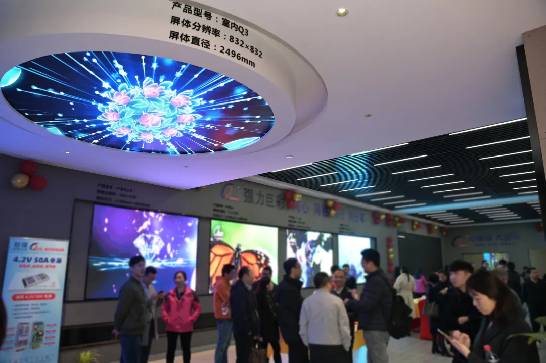 2022开年头彩!www.28111.com又一旗舰店盛装开业