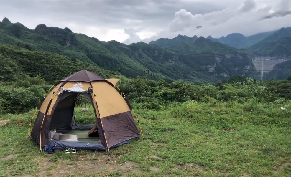 黑山谷自驾游(重庆一日自驾游去哪好玩)