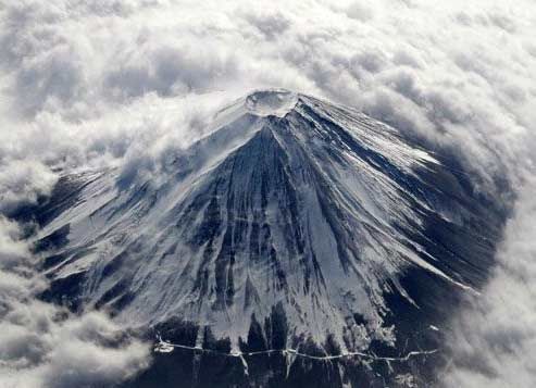 日本富士山会喷发吗的详细新闻