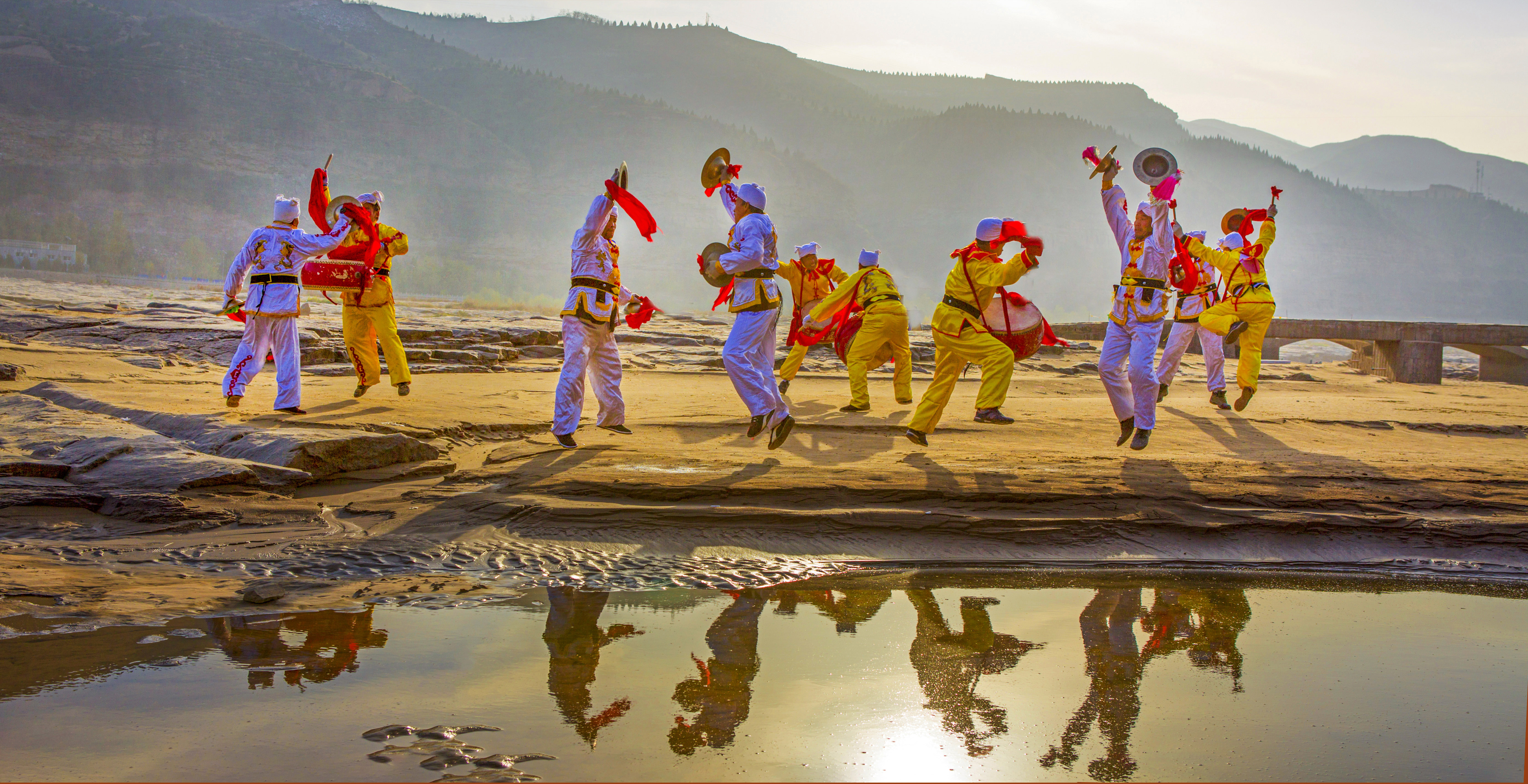 壶口瀑布简介 壶口瀑布简介资料