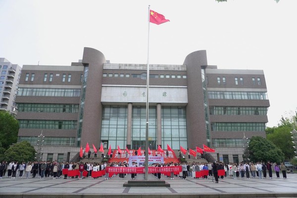 郑州轻工业大学 郑州轻工业大学是几本