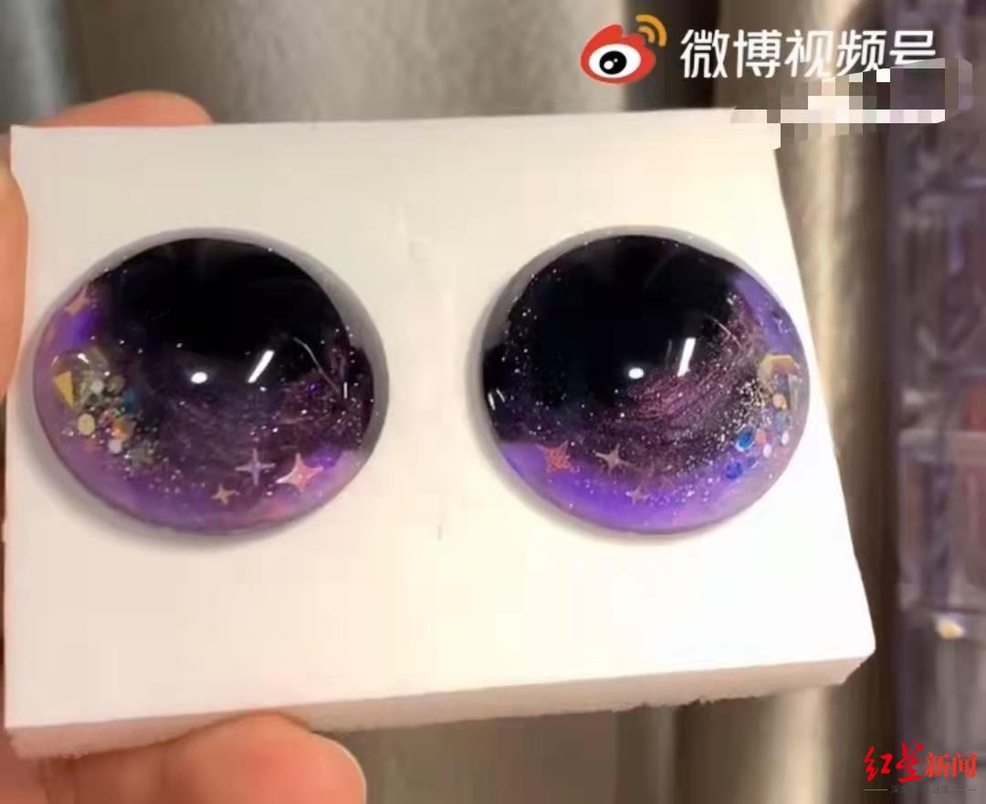粉丝花上千元为她整形化妆换衣服玲娜贝儿为何成为新顶流