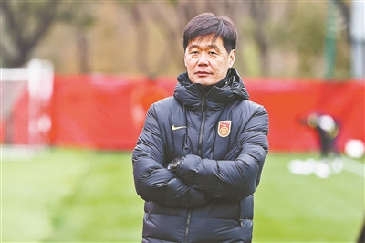 李霄鹏森保一吴曦北京时间今晚6点,中国男足将做客日本埼玉2002世界杯