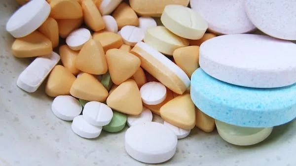 头孢克洛分散片 头孢必须吃三天停一天