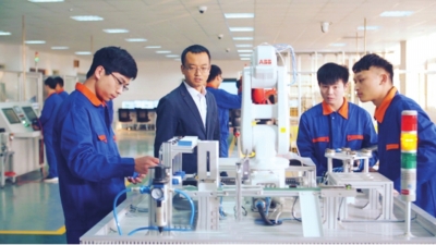 河南应用技术职业学院 郑铁2023招生简章