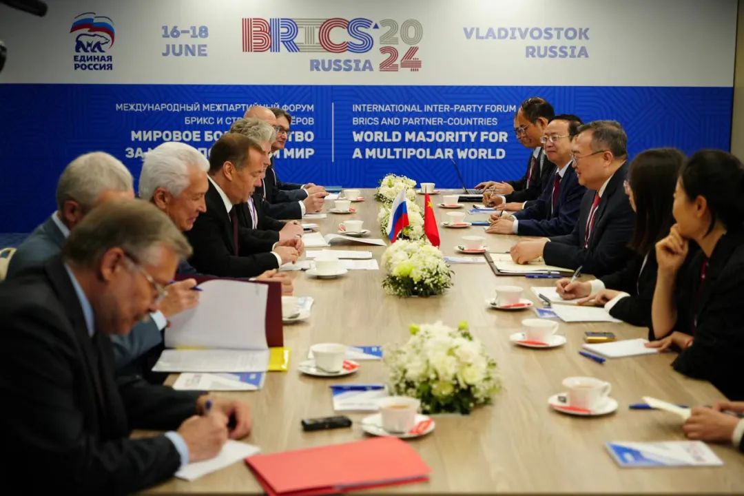 统一俄罗斯党 俄罗斯宣布将中国列入名单